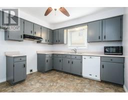 567 DURHAM CRESCENT - 22