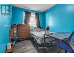 20 TRILLIUM DRIVE - 21