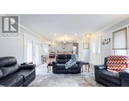 202 ST. DAVID STREET - 29