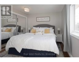 12 MEADOWRIDGE DRIVE - 23