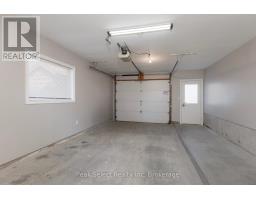 12 MEADOWRIDGE DRIVE - 39