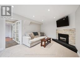 18 GATEWAY DRIVE - 19