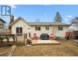 18 GATEWAY DRIVE - 33