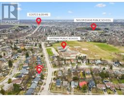 18 GATEWAY DRIVE - 39