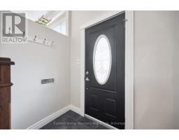 18 GATEWAY DRIVE - 5