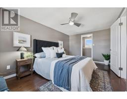 73 PATHFINDER CRESCENT - 20