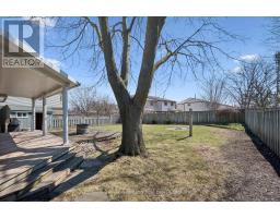 73 PATHFINDER CRESCENT - 37