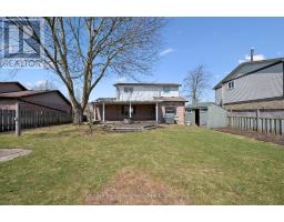 73 PATHFINDER CRESCENT - 40