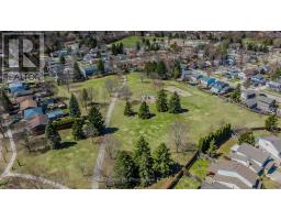 73 PATHFINDER CRESCENT - 44