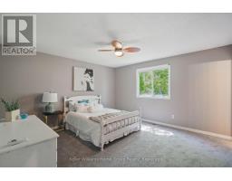 4 MARKET STREET - 21