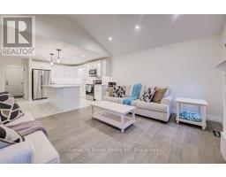 4 LIVINGSTON DRIVE - 10