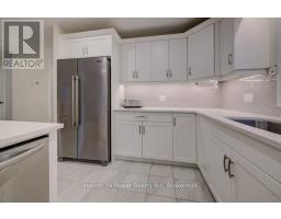 4 LIVINGSTON DRIVE - 14