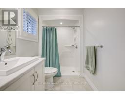 4 LIVINGSTON DRIVE - 30