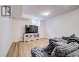 4 LIVINGSTON DRIVE - 36