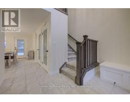 4 LIVINGSTON DRIVE - 6