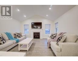 4 LIVINGSTON DRIVE - 8