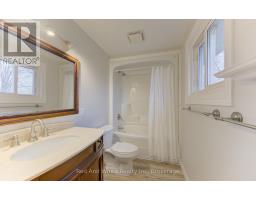 34 FOREST GLEN COURT - 17