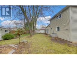 34 FOREST GLEN COURT - 41