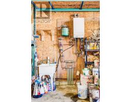 5972 DEBORAH GLAISTER LINE - 33