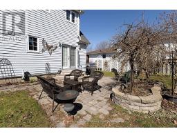 229 HURON STREET S - 22