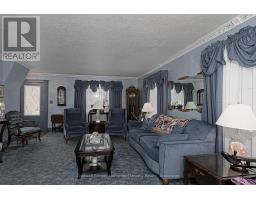 229 HURON STREET S - 6