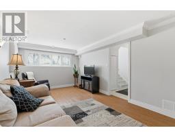 68 SETTLERS DRIVE - 27