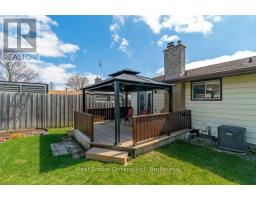 68 SETTLERS DRIVE - 30