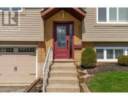 68 SETTLERS DRIVE - 6