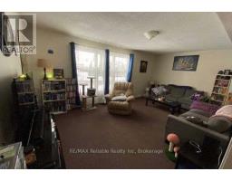 4 ST. CHARLES PLACE - 9