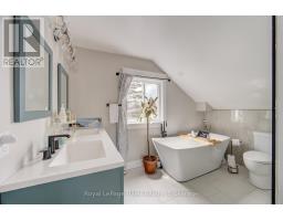 31 NORFOLK STREET - 35