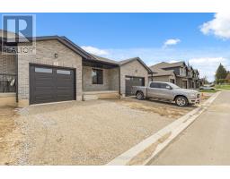 7 - 165 EGAN AVENUE - 4