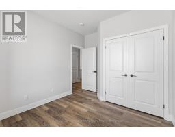 7 - 165 EGAN AVENUE - 8