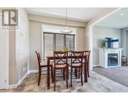 302 WILLIAM STREET - 12