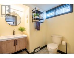 1034 WINTERHALT AVENUE - 35