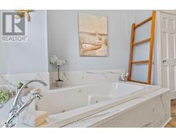 165 STATION ROAD - 24