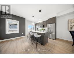 15 - 51 SPARROW AVENUE - 21