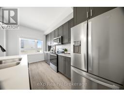 15 - 51 SPARROW AVENUE - 23