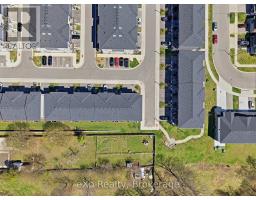 15 - 51 SPARROW AVENUE - 42