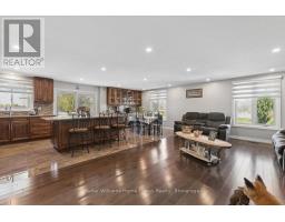 1211 OLD HIGHWAY 8 HIGHWAY - 7