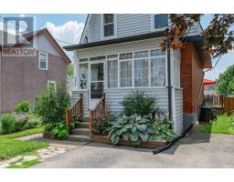 137 PERTH STREET - 3