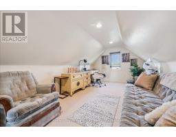 5792 8TH LINE E - 23