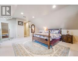 5792 8TH LINE E - 24