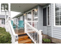 12 - 30 ANN STREET - 5