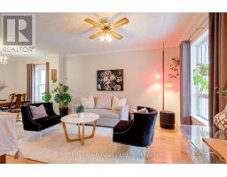 11 BRANT STREET - 11