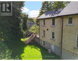 382 QUEEN STREET E - 3