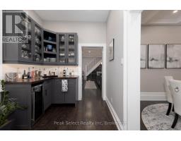 382 QUEEN STREET E - 35