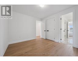 13 MARY WATSON STREET - 29