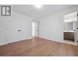 13 MARY WATSON STREET - 31