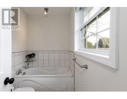 202 QUEEN STREET W - 19