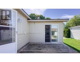 49 - 77307 BLUEWATER HIGHWAY - 12